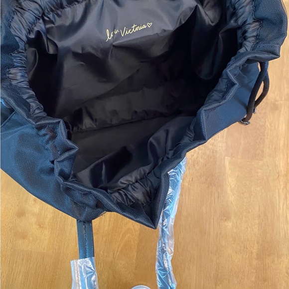 Victoria secrets “love Victoria “ collection … casual tote/ handbag - Picture 4 of 5